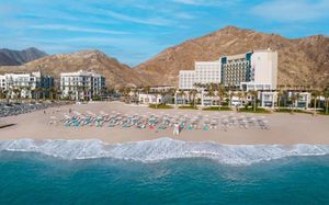 address beach resort fujairah 5*