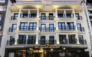 pell palace hotel & spa 4*